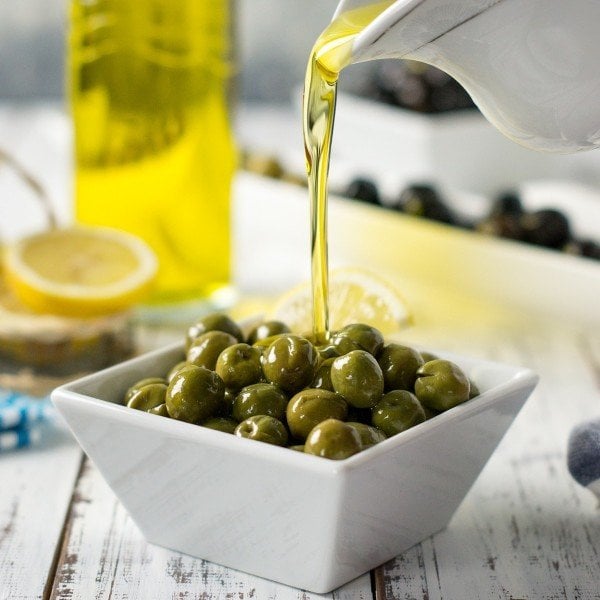 5 LT ZEYTİNYAĞI ( ERKEN HASAT -SOĞUK SIKIM SIZMA-ANALİZLİ)