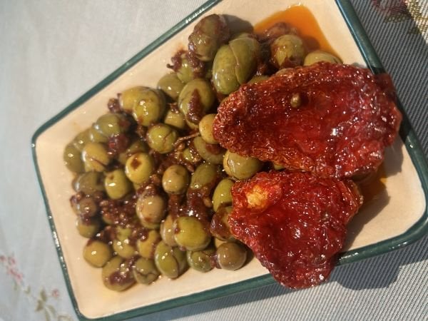 SOSLU HALHALI KIRMA ZEYTİN